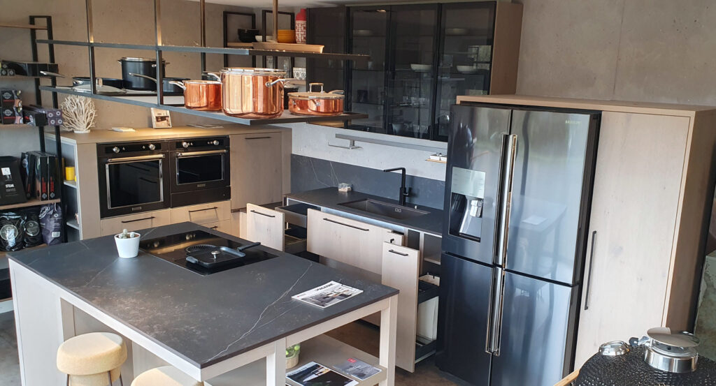 destockage Cuisine Groizeau avec ilot centrale de cuisson